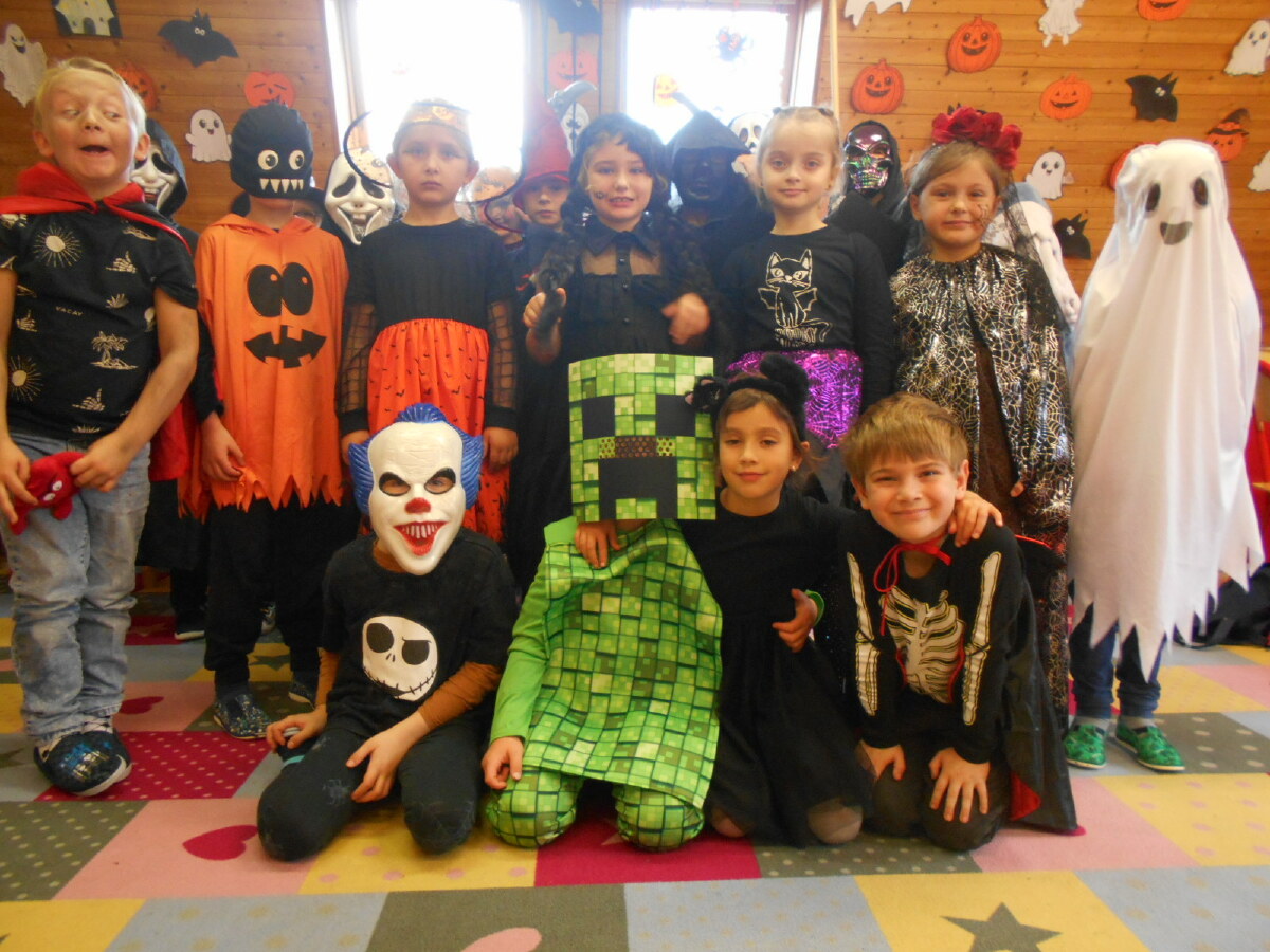Halloweenský karneval ve školní družině
